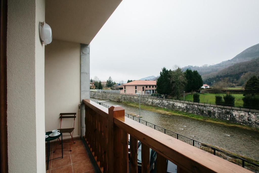 Apartamentos Tiu Enrique 4 Piso Cangas de Onis Ngoại thất bức ảnh